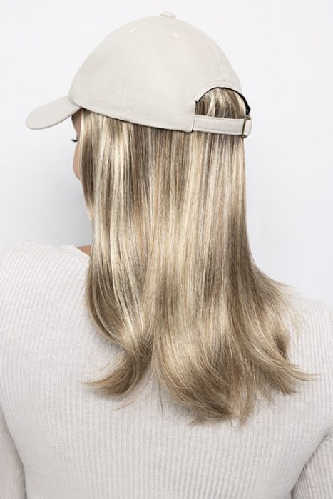 Long Hat Beige by Henry Margu