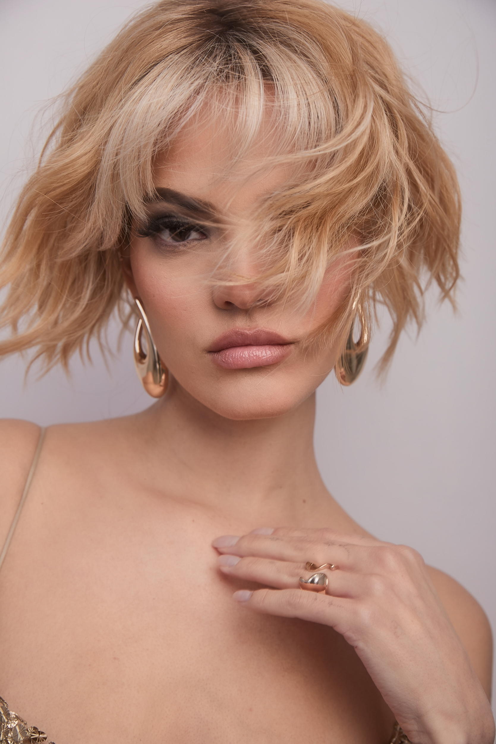 Rosanna Wig by Rene of Paris | Heat Friendly Synthetic