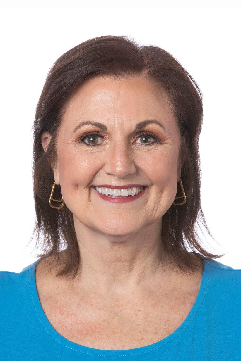 Perfect Topper Hairpiece by Toni Brattin | Heat Friendly Synthetic - Ultimate Looks