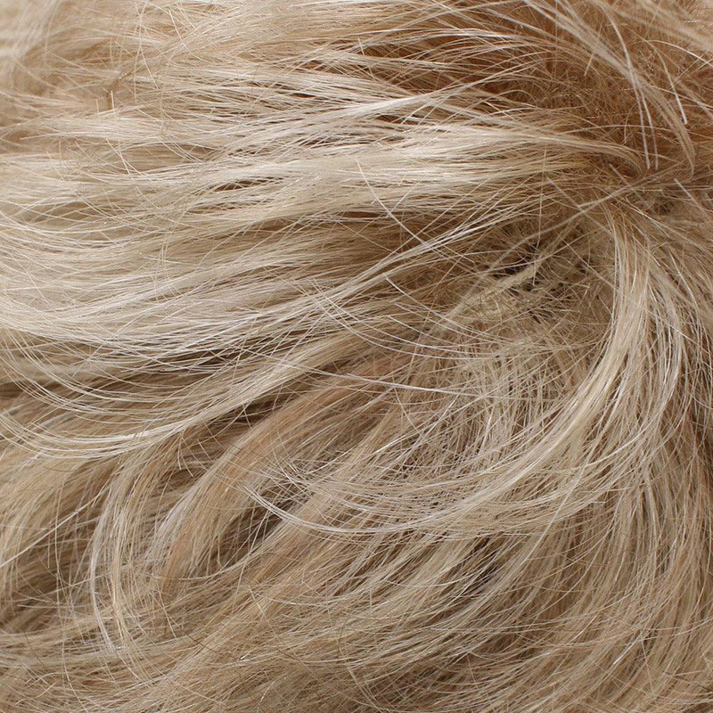 530 Wavy Cher by WIGPRO: Synthetic Wig